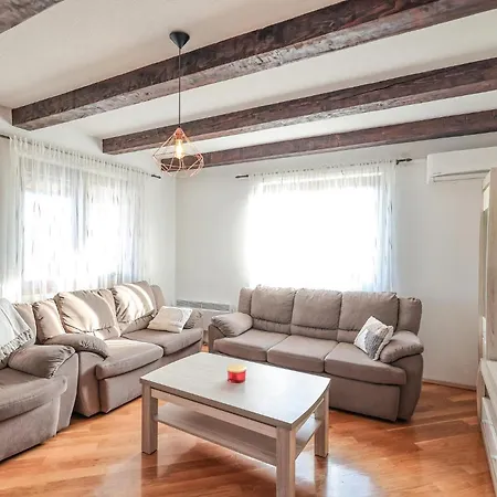 Beautiful In Holiday home