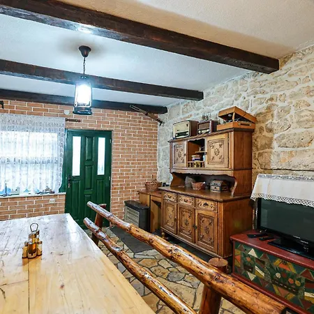 Holiday home Beautiful In