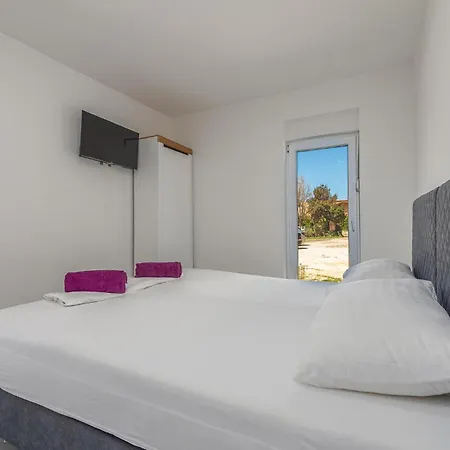 Awesome In With Wifi Holiday home