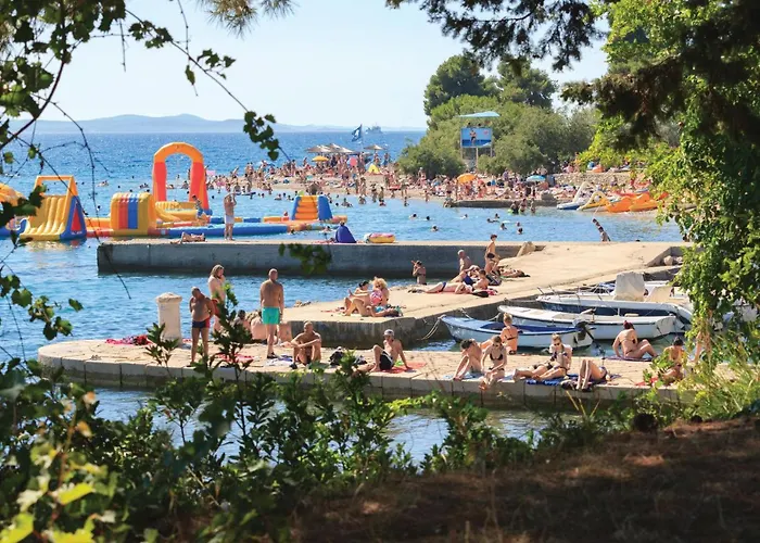 Vikendica Awesome In With Wifi Benkovac